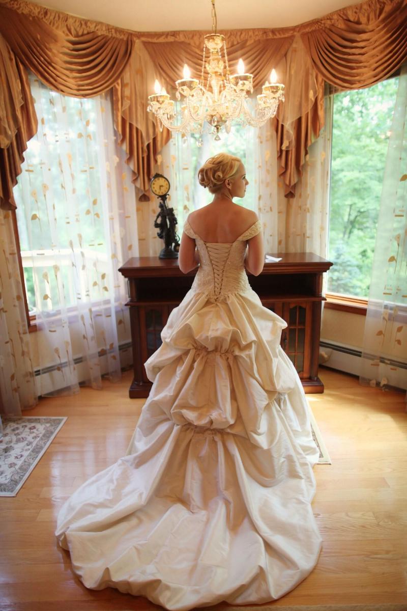 Cherry Valley Manor image