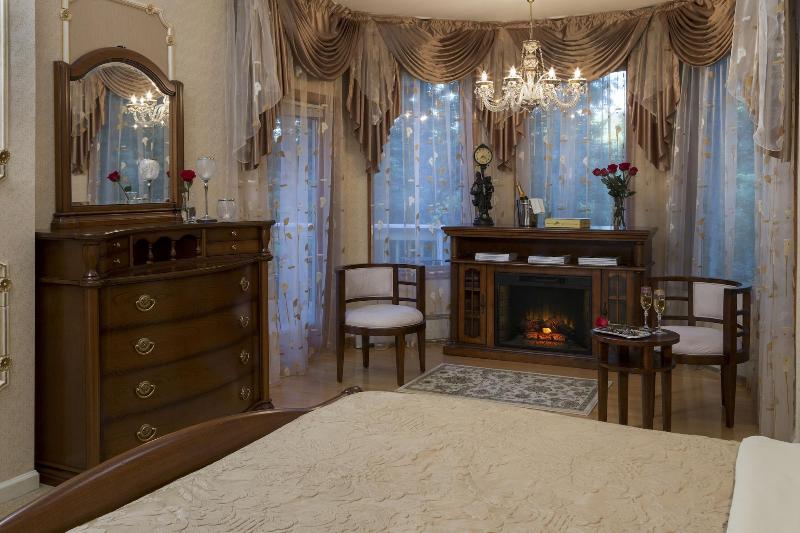 Cherry Valley Manor image