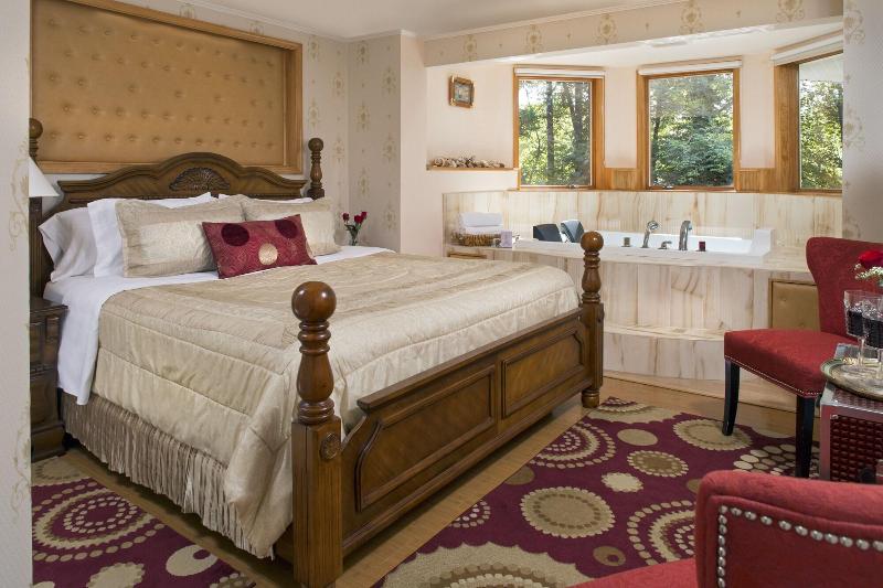 Cherry Valley Manor image