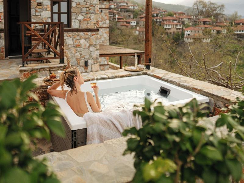 Unedo All Seasons Hotel image