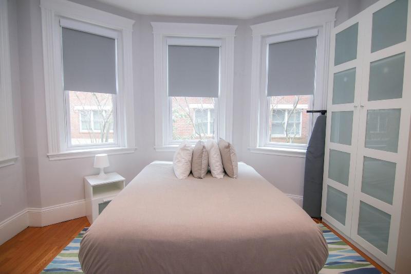 Maverick Suites At 89 Marion image