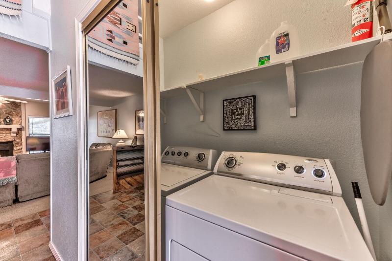 Pinon Park image