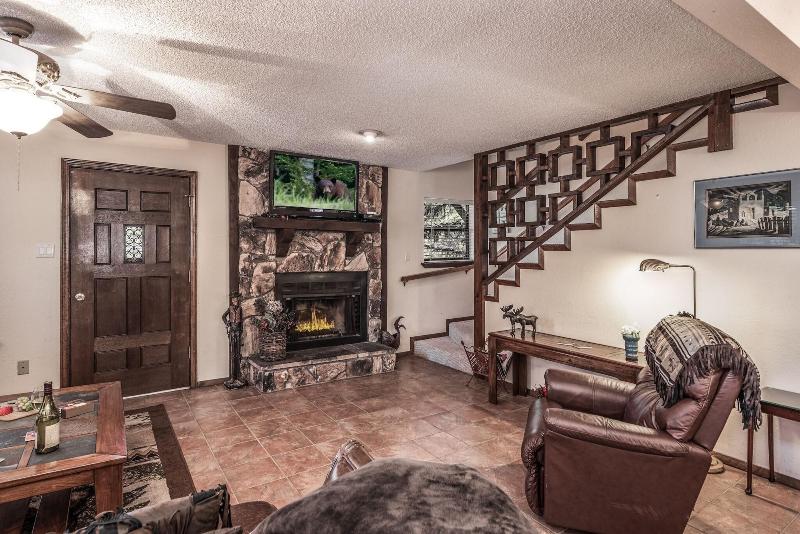 Pinon Park image