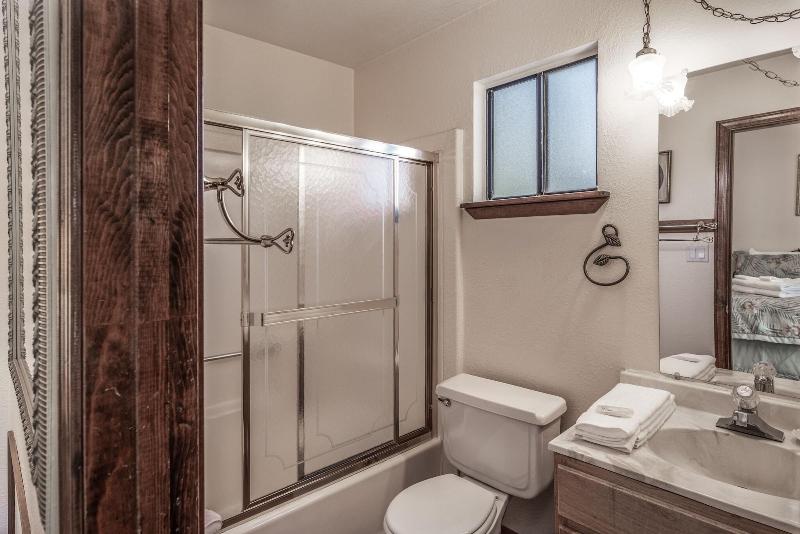 Pinon Park image