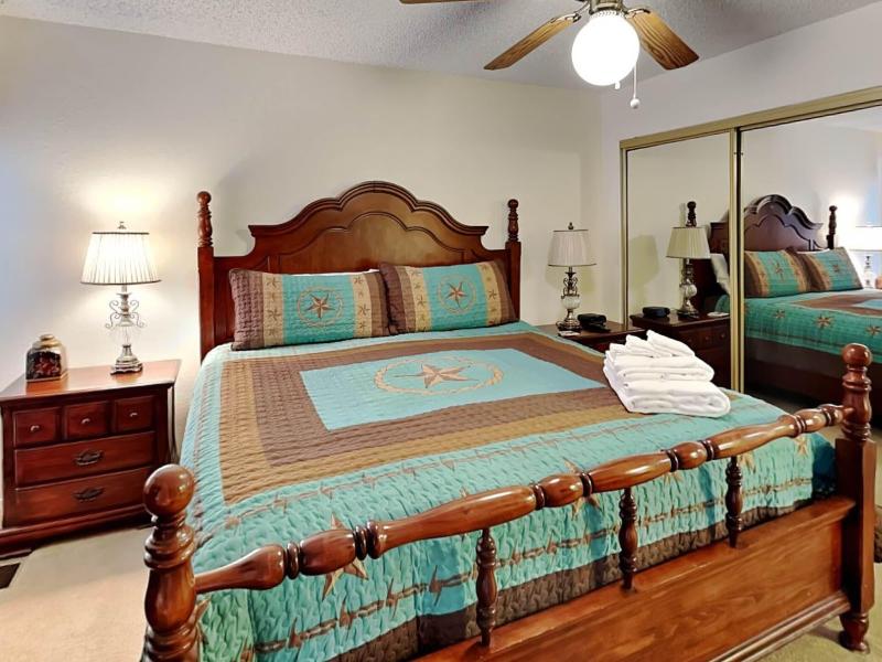 Pinon Park image