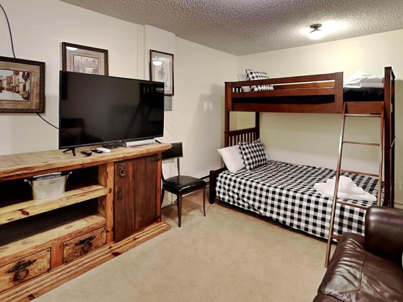 Pinon Park image