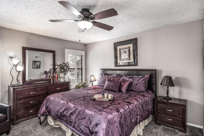 Pinon Park image