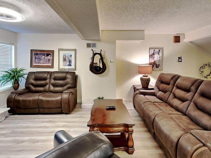 Pinon Park image