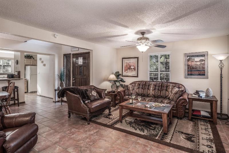 Pinon Park image