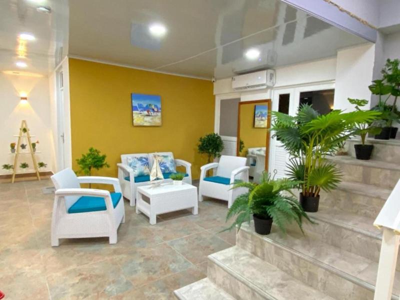 Oceana Hotel image