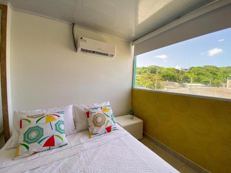 Oceana Hotel image