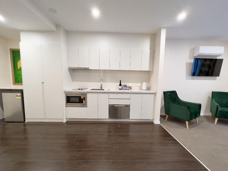 Sixty Six Boutique Apartments image
