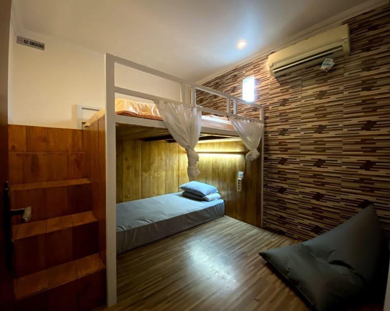 Dong Paloh Hostel image
