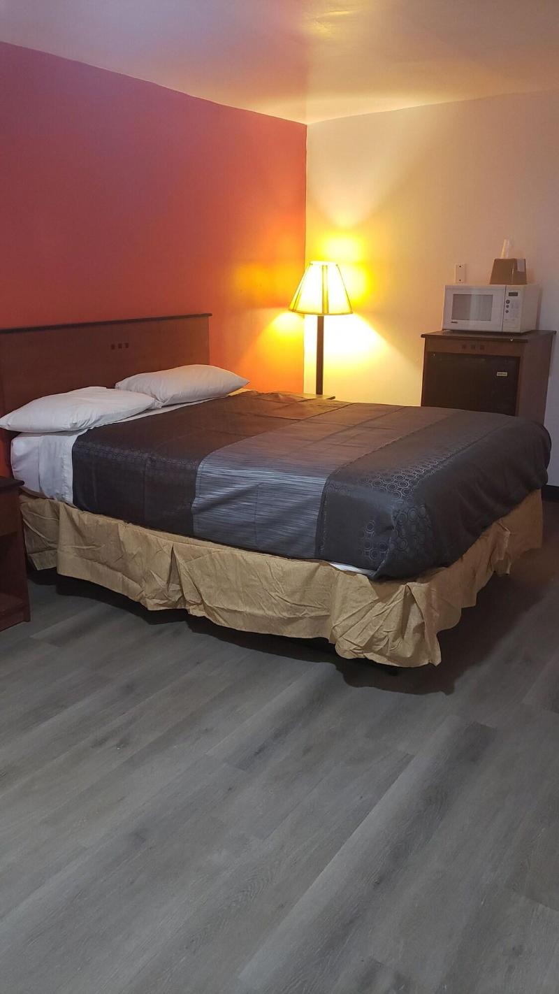 Alamo Motel image