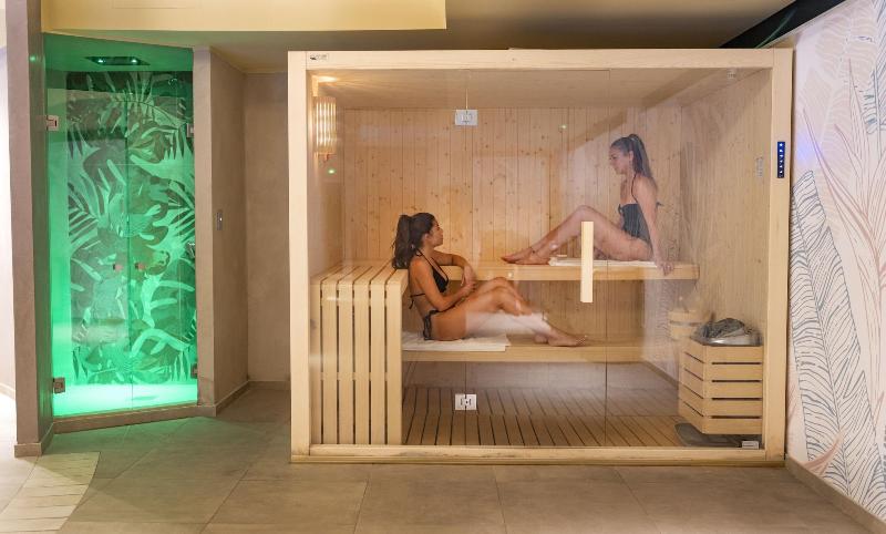 Hotel Donna Va image
