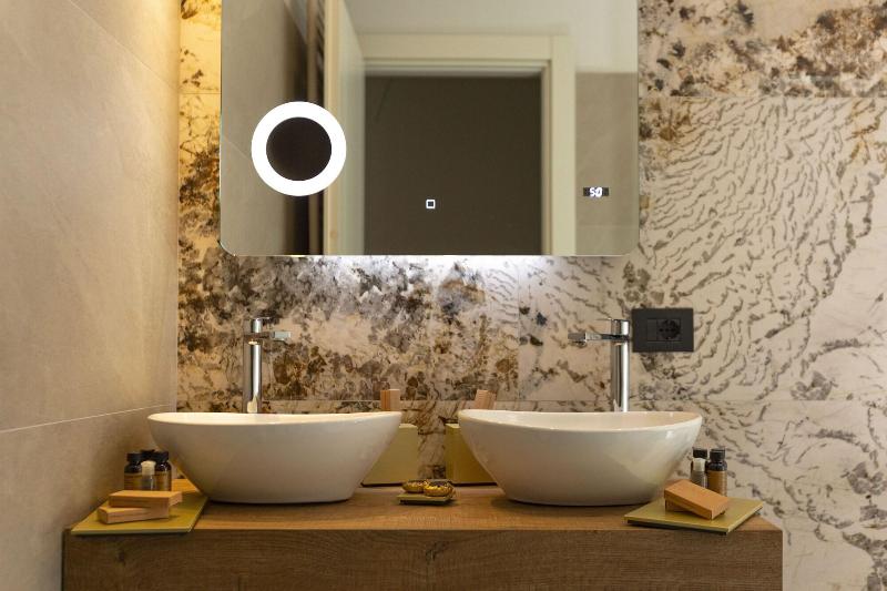 Hotel Donna Va image