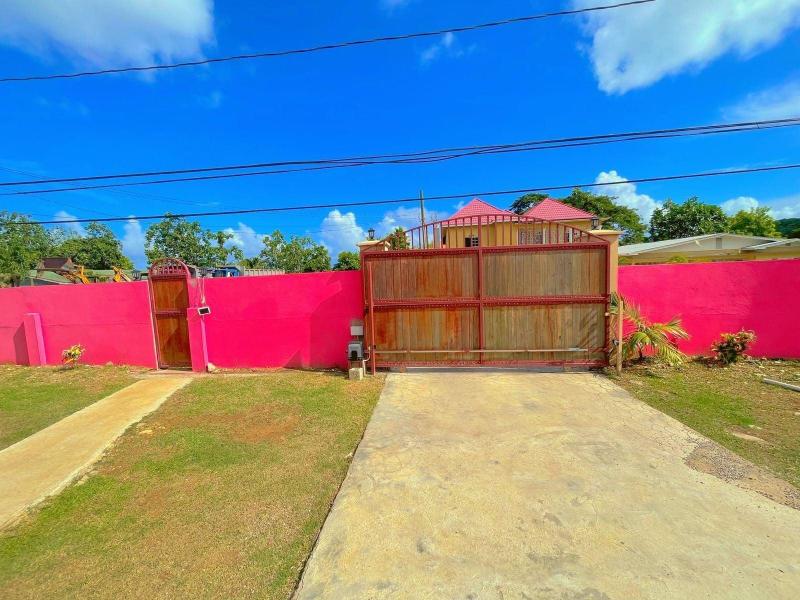 A Taste Of Jamaica Lavern Place image