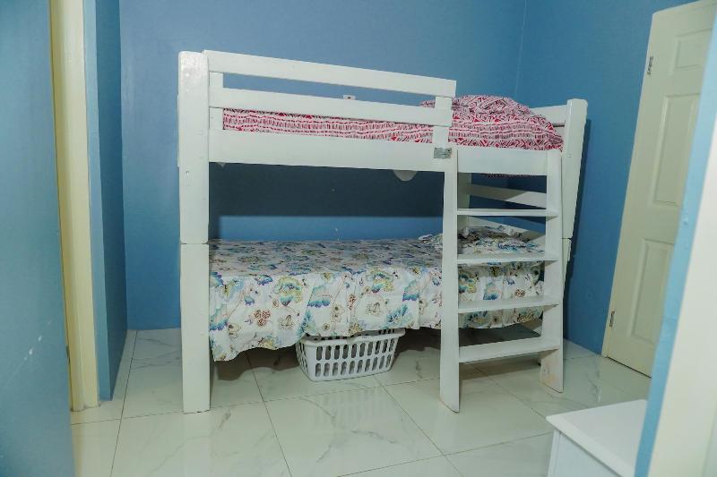 A Taste Of Jamaica Lavern Place image