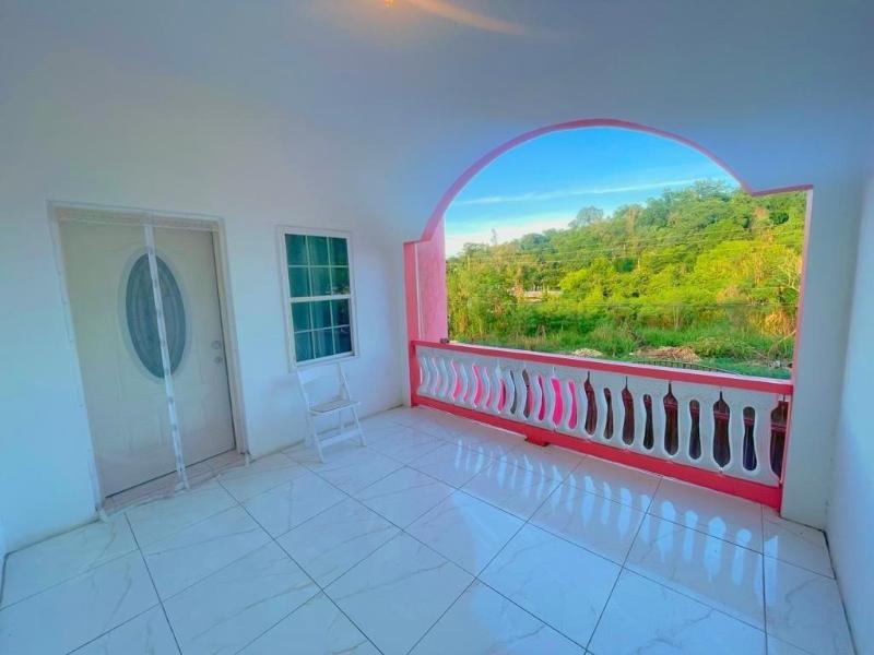 A Taste Of Jamaica Lavern Place image