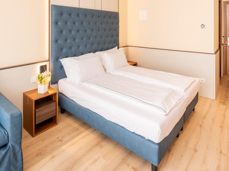 Sport Hotel Olimpo image
