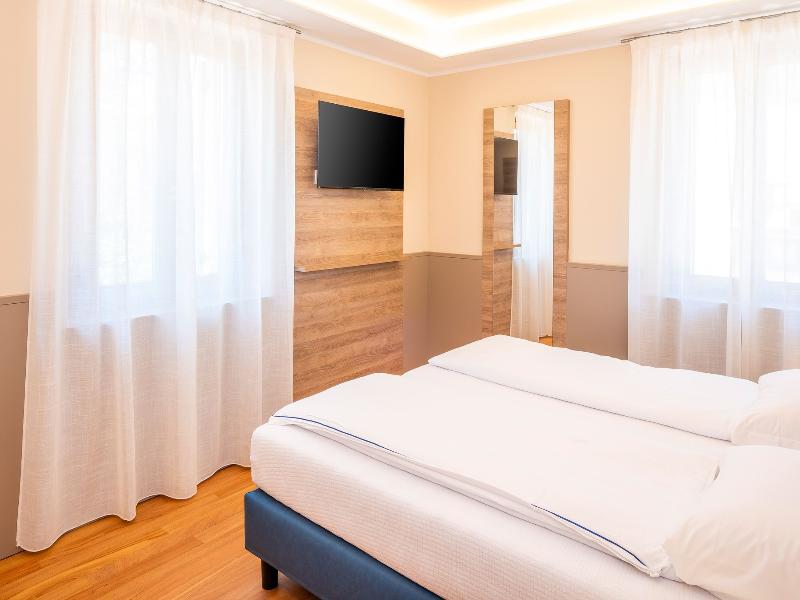 Sport Hotel Olimpo image