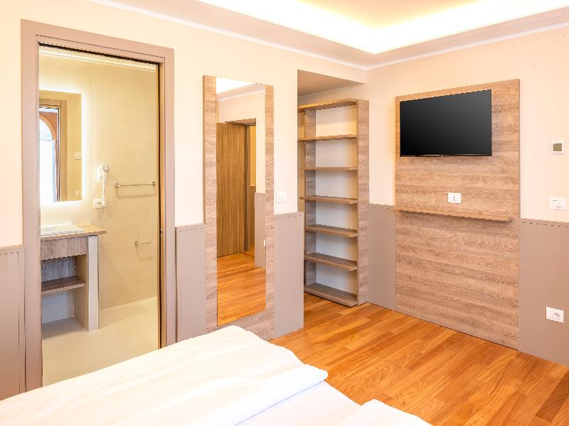 Sport Hotel Olimpo image