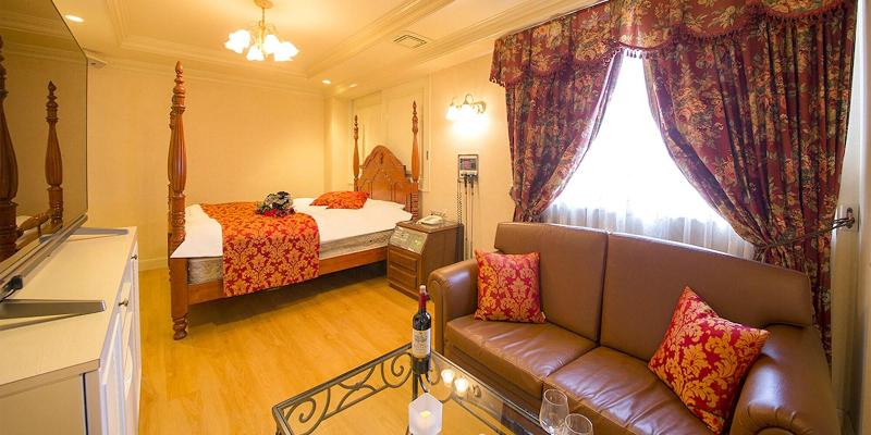 Qt Hotel Adults Only image