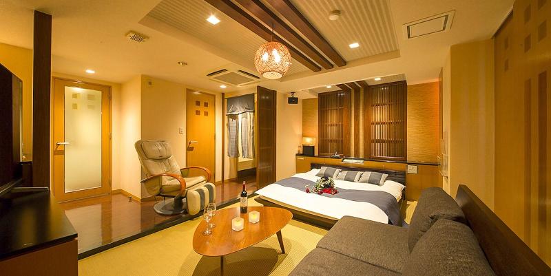 Qt Hotel Adults Only image