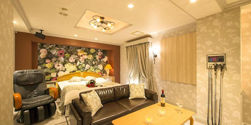 Qt Hotel Adults Only image