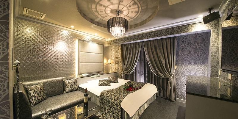 Qt Hotel Adults Only image