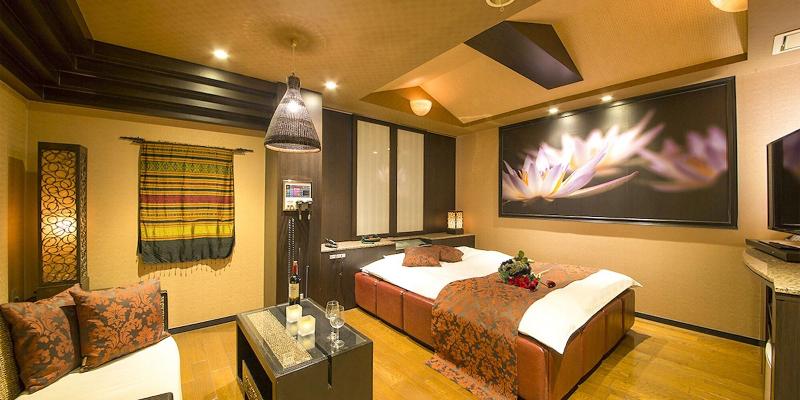 Qt Hotel Adults Only image