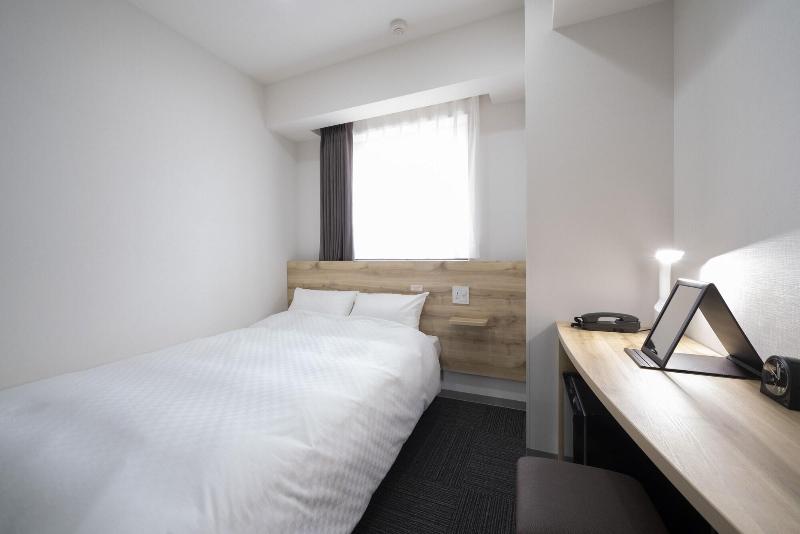 R B Hotel Sendai East image