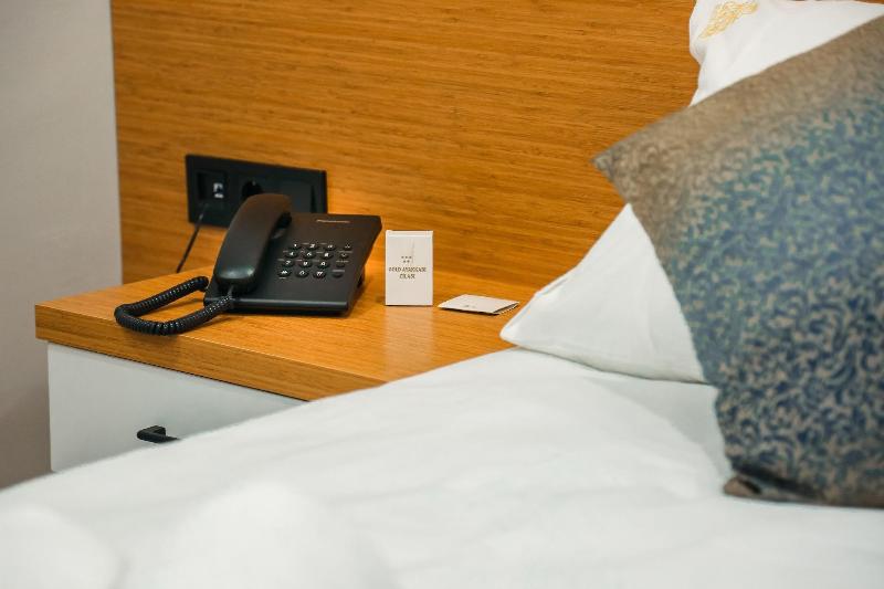 White Golden Suite Hotel image
