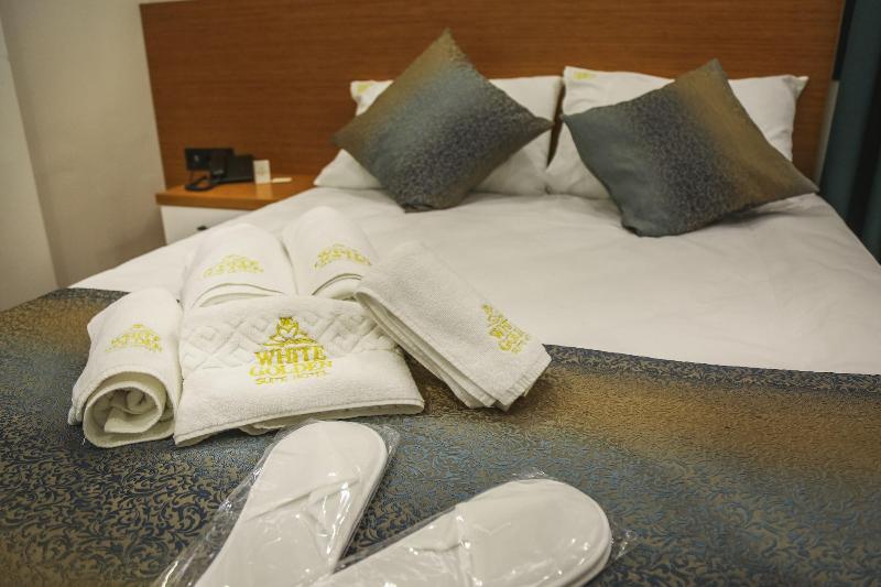 White Golden Suite Hotel image