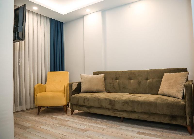 White Golden Suite Hotel image
