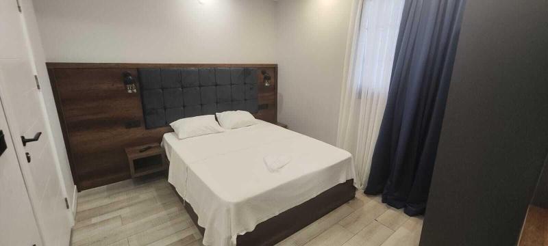 White Golden Suite Hotel image