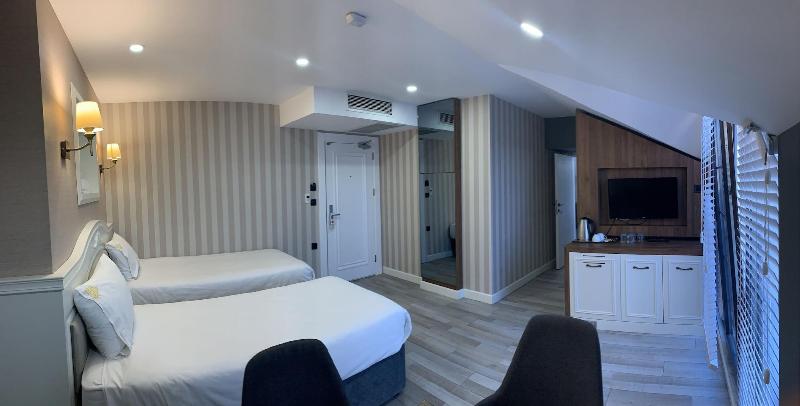 White Golden Suite Hotel image
