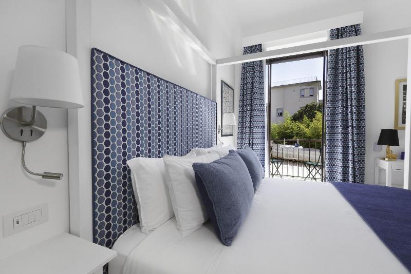 Iommella Luxury Rooms image