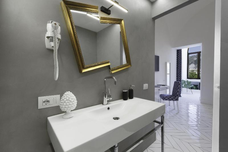 Iommella Luxury Rooms image