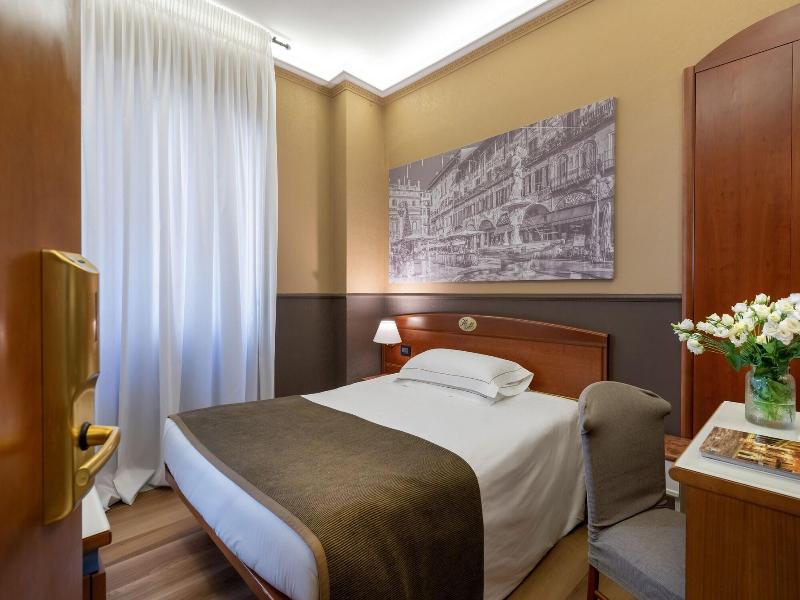 Mastino Rooms image
