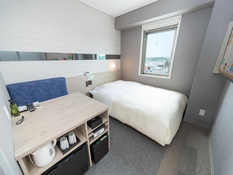 Super Hotel Sendai Airport Inter image