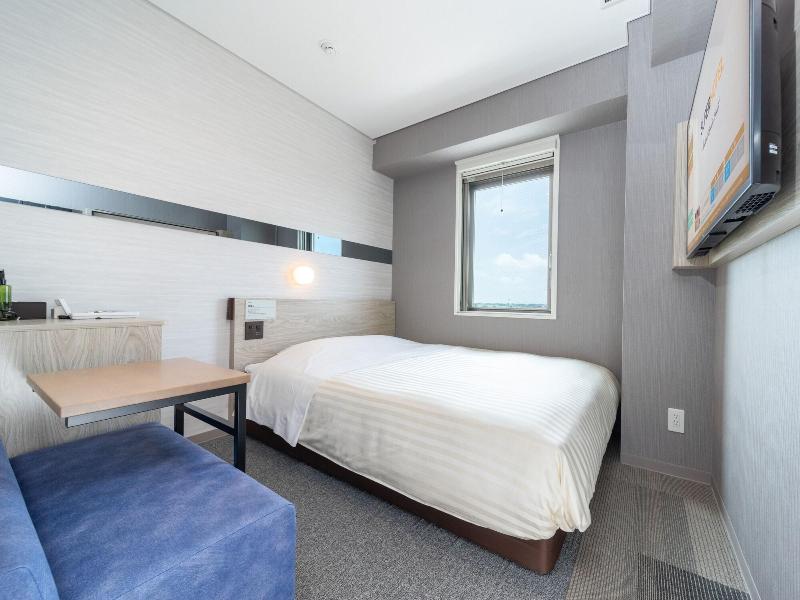 Super Hotel Sendai Airport Inter image