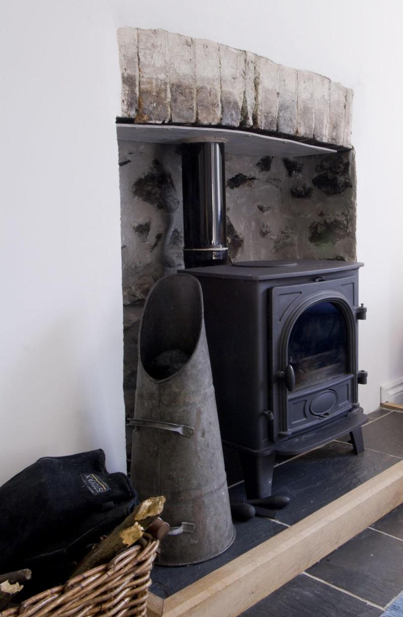 Bronfelin Troed Y Rhiw Holiday Cottages image