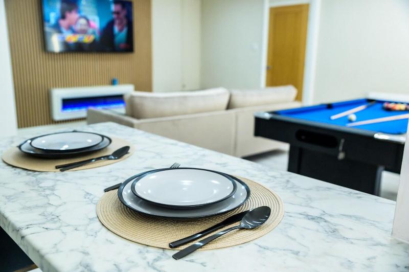 Inviting 1 Bed House In Bradford image