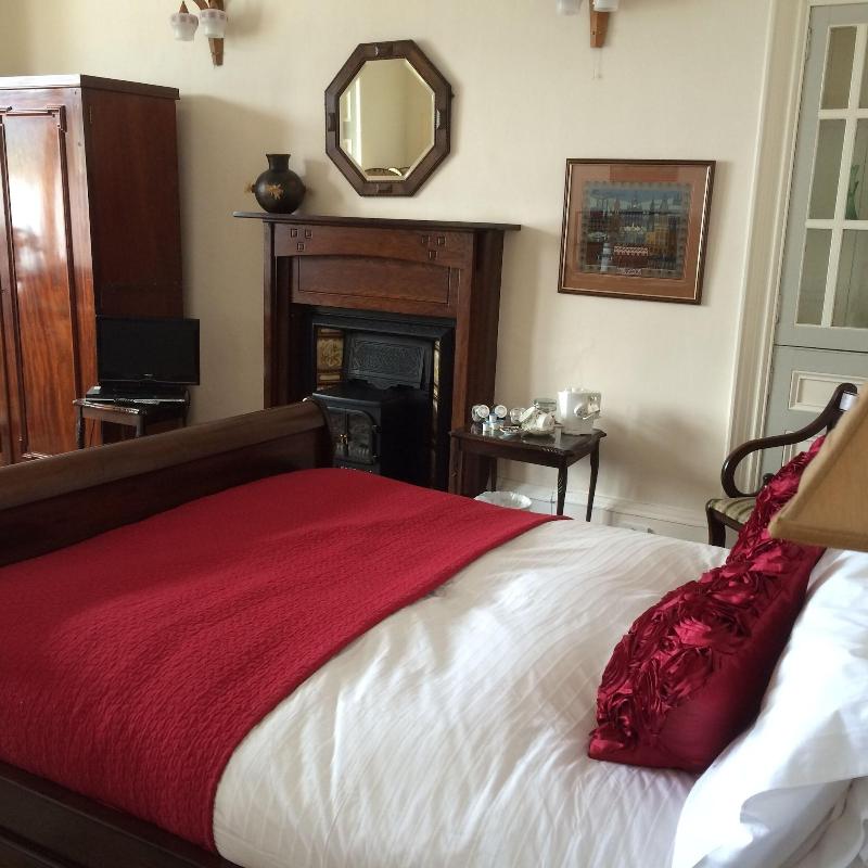 Hunters Guesthouse image