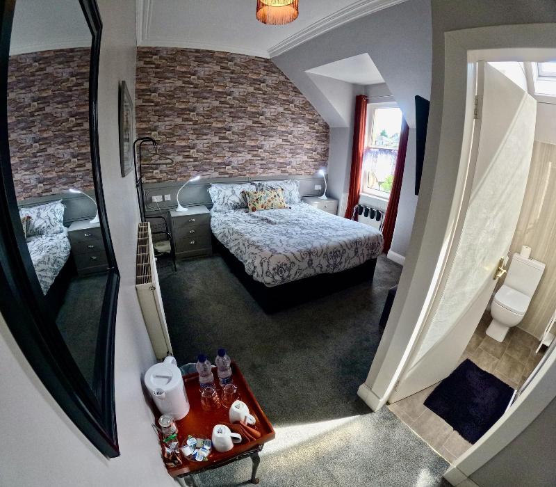 Hunters Guesthouse image