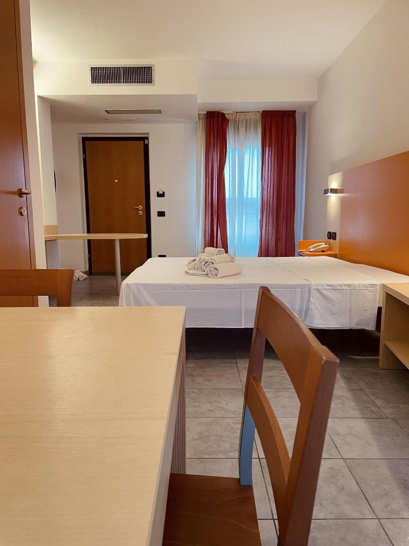 Hotel Grecale Venturina Terme image