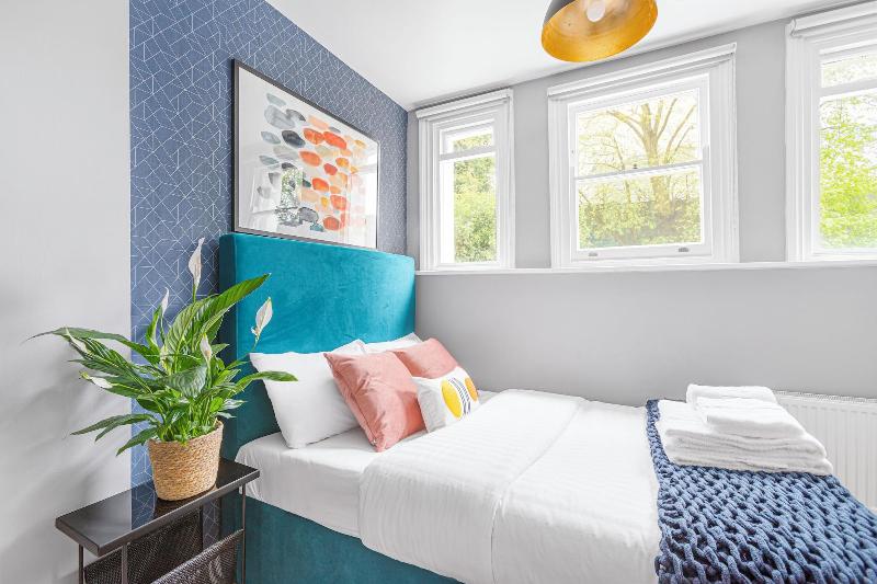 Kensington Rooms 27 Philbeach Gardens image