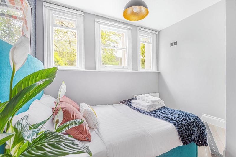 Kensington Rooms 27 Philbeach Gardens image