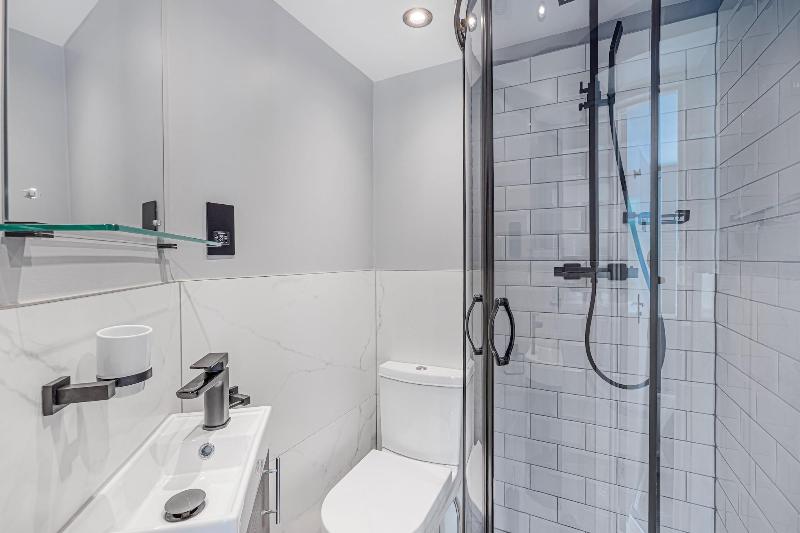 Kensington Rooms 27 Philbeach Gardens image